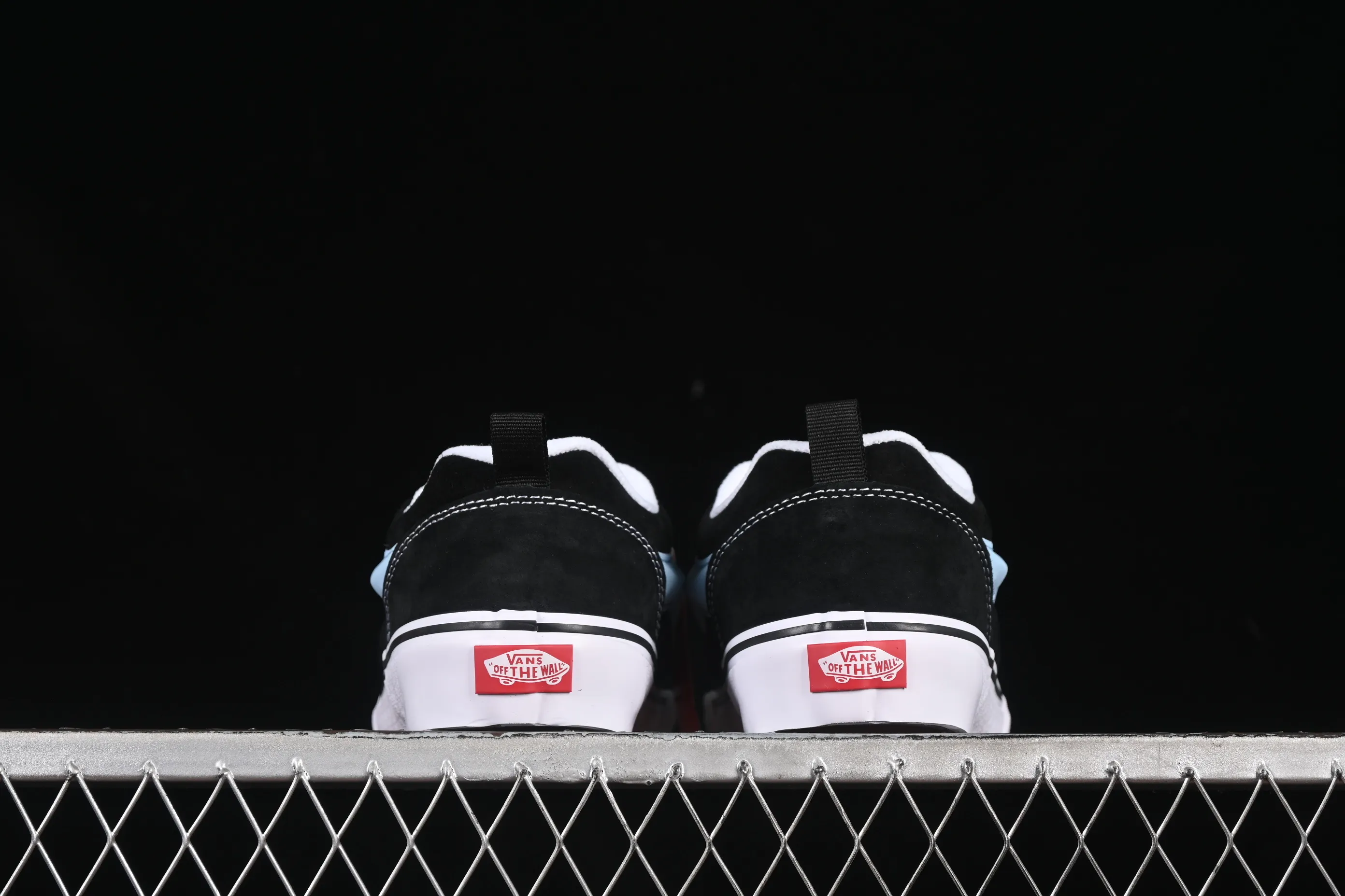 All categories Vans Vans series Vans Low Vans low-top Vans Knu Skool Vans low-top retro casual fat bread shoes VN0009QC6BT1